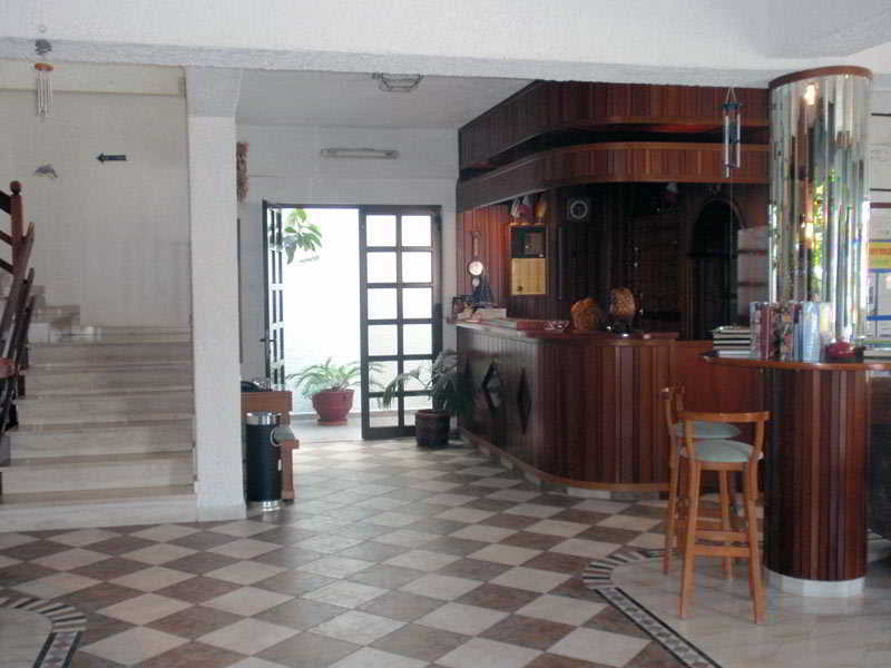 Fevro Hotel Agia Galini Exteriör bild