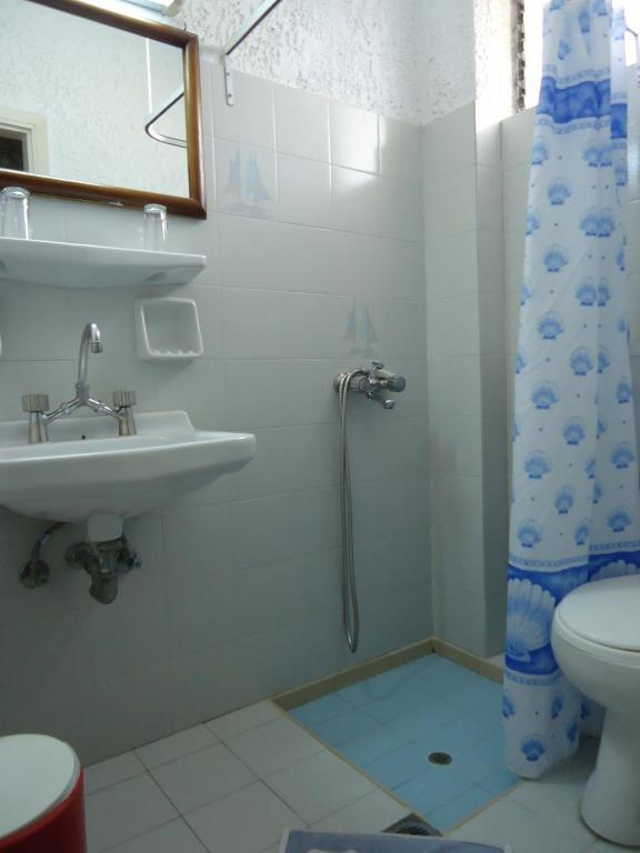 Fevro Hotel Agia Galini Exteriör bild