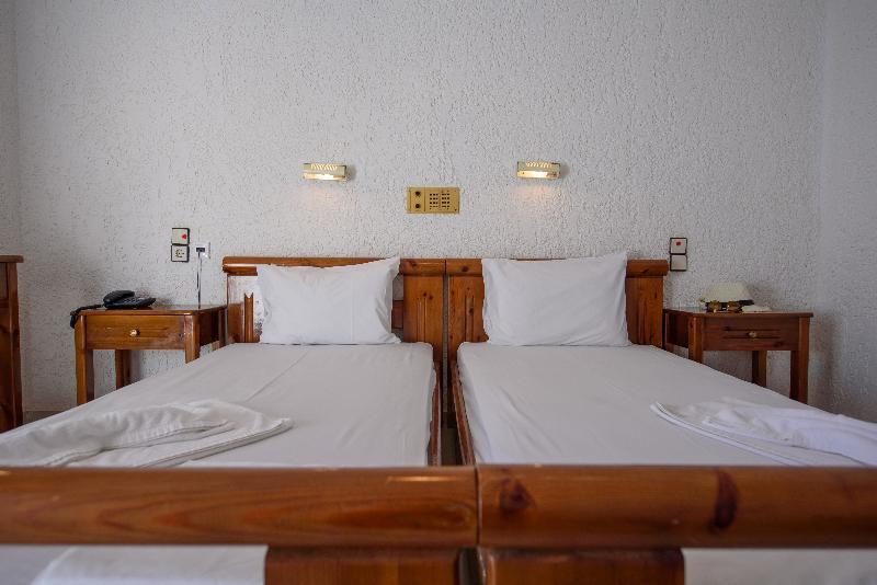 Fevro Hotel Agia Galini Exteriör bild